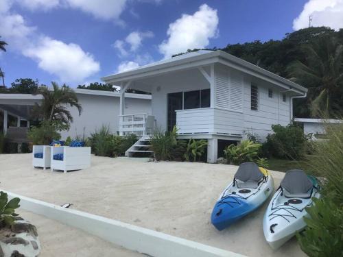 Teahupoo Chalet De Ski | Pkbleucoco