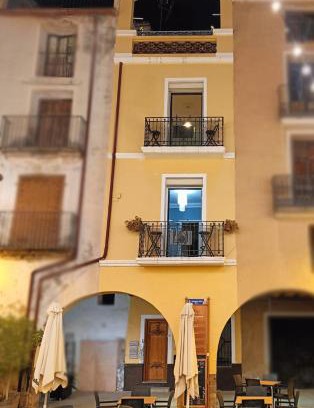 Onda Maison | Plaça de l'Almudí, where else!