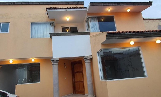 Pachuca Maison | Placida residencia a pie de la montaña.