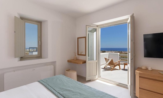 Kamari Appartement | Platies Luxury Apartments Santorini