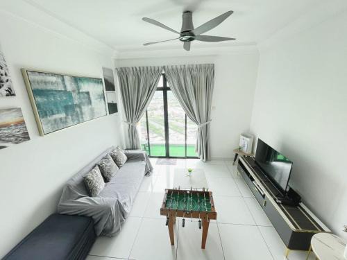 Taman Bukit Mewah Appartement | Platino up to 10 Pax, Few steps to paradigm and Escape JB