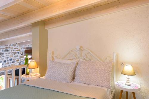 Choumeriakos Maison | Platipodi stone house