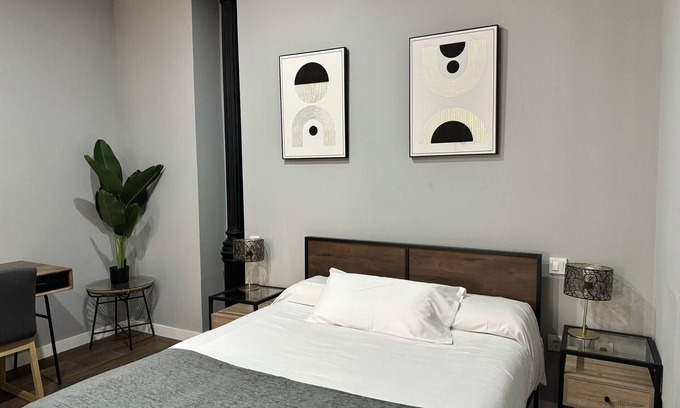 Barrio de La Latina Appartement | PlazaMayorSuites Ext PARQUE DEL OESTE