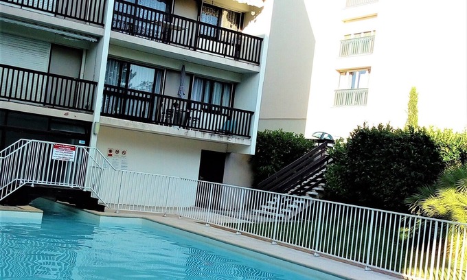 Touques Appartement | Agréable appartement 2 pièces dans résidence avec piscine