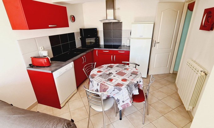 Arles Appartement | T2 climatisé dans quartier résidentiel très calme à 5' du centre ville