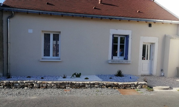 Saint-Genou Maison | Pleasant house in the heart of a small village