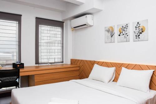 Bekasi Appartement | Pleasant Studio Patraland Urbano Apartment near Station By Travelio