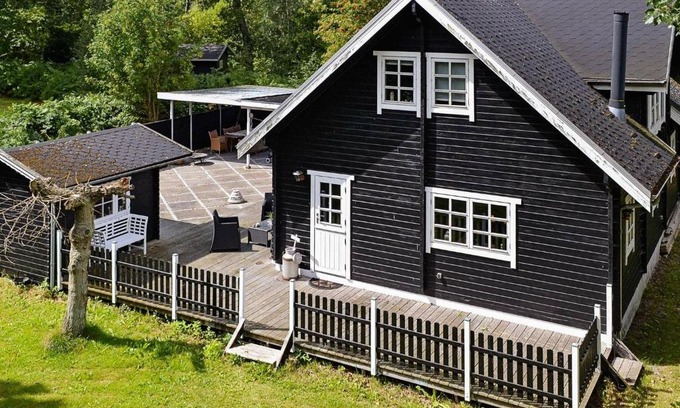 Hov Maison | Pleasing Holiday Home in Syddanmark near Sea