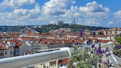 6th Arrondissement Appartement | PLEIN SUD Terrasse Garage Netflix Climatisation