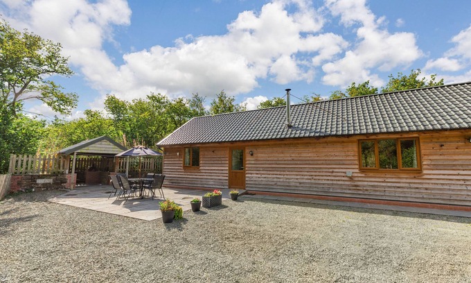 Bleddfa Cottage | Ploony Hill Lodge, BLEDDFA