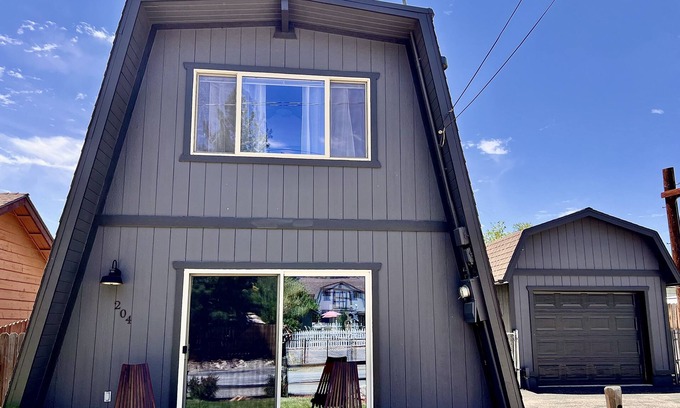 Big Bear City Cabine | Plug in to the peace, joy, and Zen at this modern Modified A-Frame Cabin!