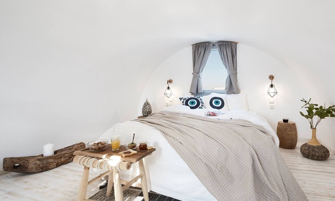 Karterados Appartement | Pnoi two bedroom suite