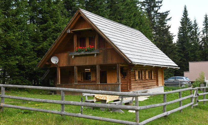 Goreljek Maison | POČITNIŠKA HIŠA JURČEK POKLJUKA
