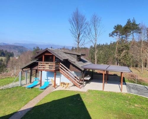Idrija Maison | Počitniška hiška v gozdnem raju