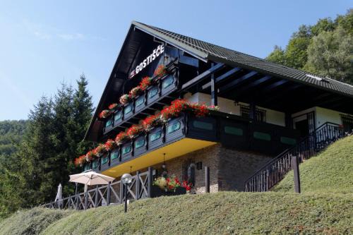 Slovenske Konjice Maison | Pod Orehi Guest House