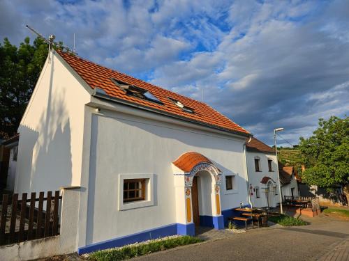 Mutenice Appartement | Pod vinohradem - apartmány & vinné sklepy
