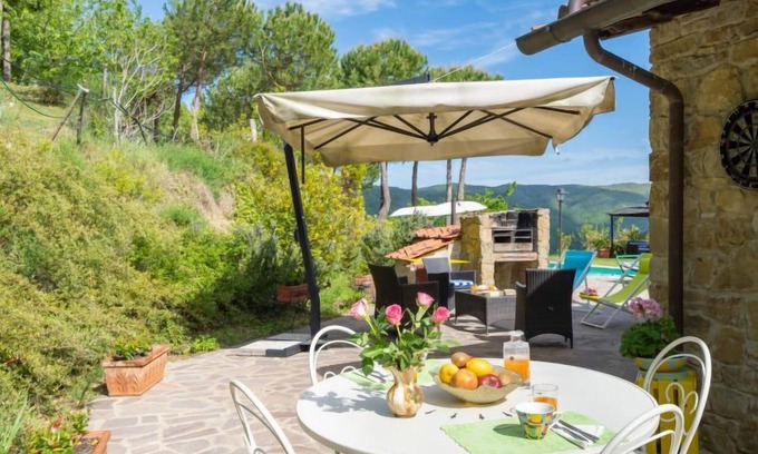 Arezzo Maison | Maison Podere Il Castello à Arezzo - 10 personnes, 5 chambres