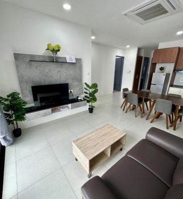 Taman Charming Appartement | Podium Premium 4 Bed Room