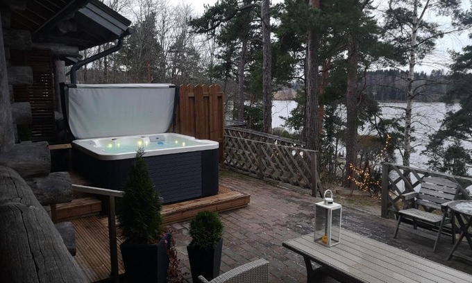 Lohja Chalet De Ski | Pohjolantuvat