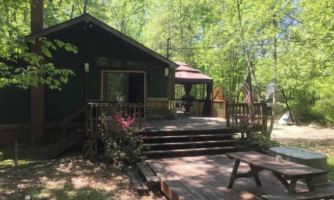 Kresgeville Cabine | Pohopoco Place Mountain Getaway (longer stay only)