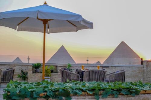 Al Haram Lit Et Petit-Déjeuner | Point Pyramids View