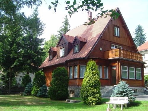 Ladek-Zdroj Maison | Pokoje Gościnne Złota Palma