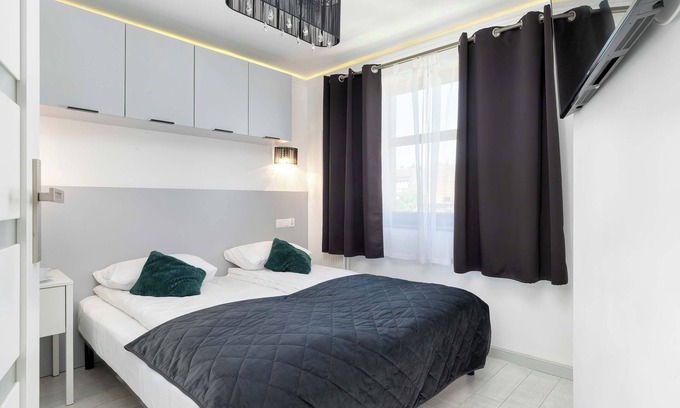 Karlikowo Appartement | Polna 60 | Sopot | Spacious Apartment | 2 Balconies | Parking