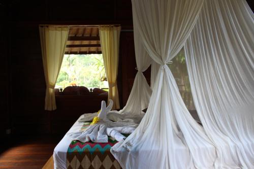 Sidemen Maison | Pondok Tepi Sungai