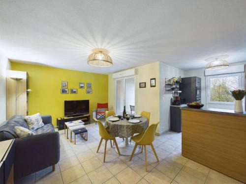 Pont-l'Abbe Appartement | Pont L'Abbé - Appartement pour 4 avec balcon