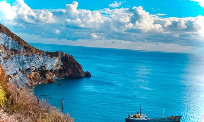 Le Forna Appartement | Ponzamania Kiss of the Sun
