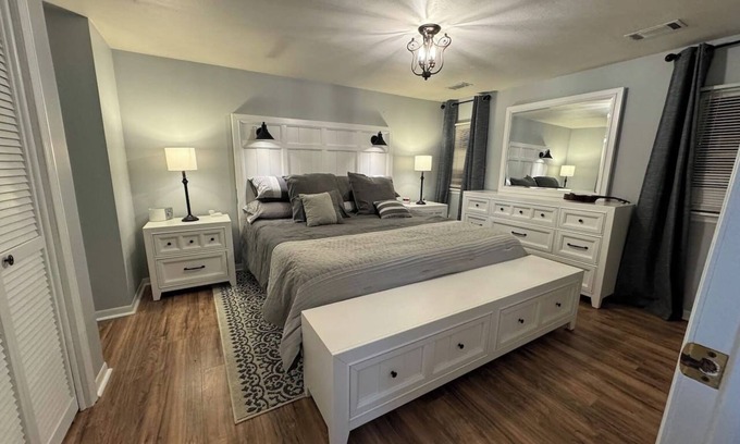 Beech Island Maison | Pool, $0 cleaning fee, covered parking, new bed