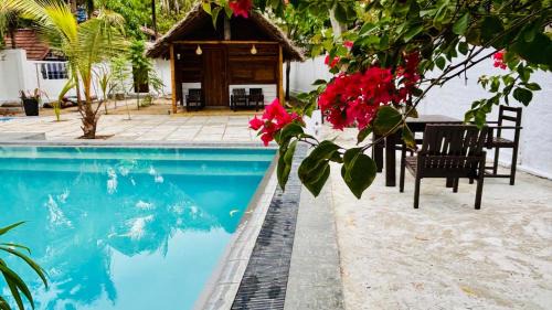 Pottuvil Division 2 Maison | Pool Bay