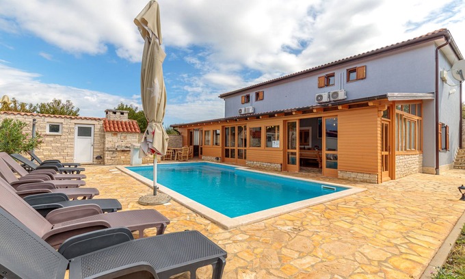 Barbariga Maison | Pool & Fun House Betiga 1 with gym, Fažana, Croatia