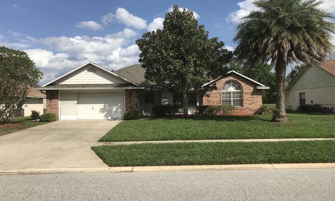 Port Orange Maison | Daytona Beach Area Florida Pool Home