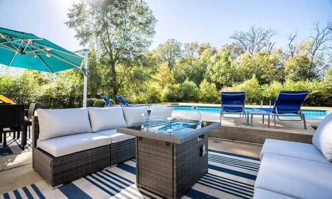 Cabot Maison | Pool Oasis w/ KING Bed & Firepit