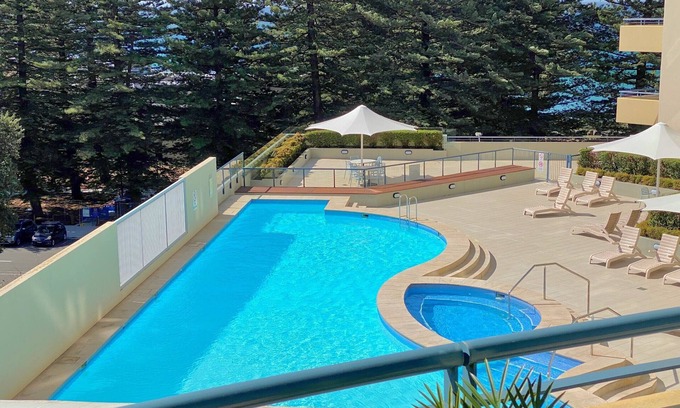 Cronulla Appartement | Pool View, Lift Access 509, Opposite North Cronulla Beach