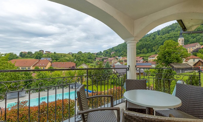 Pisece Appartement | Pool Villa Silva Marija - App 102, Pišece, Slovenia