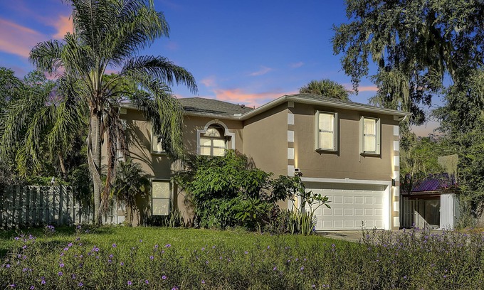 Port Saint John Maison | Poolside Cocoa Oasis with Tiki Bar
