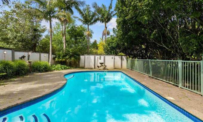 Manurewa Maison | Charming Oasis: Your Cozy Retreat Awaits!