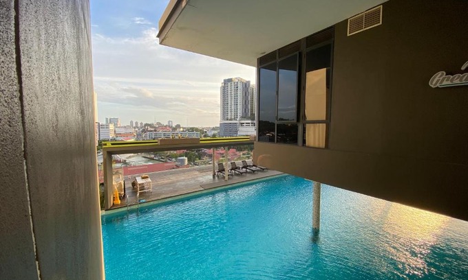 Tanjong Bidara Appartement | Poolside Suite - Amanjiwa 99 Residences