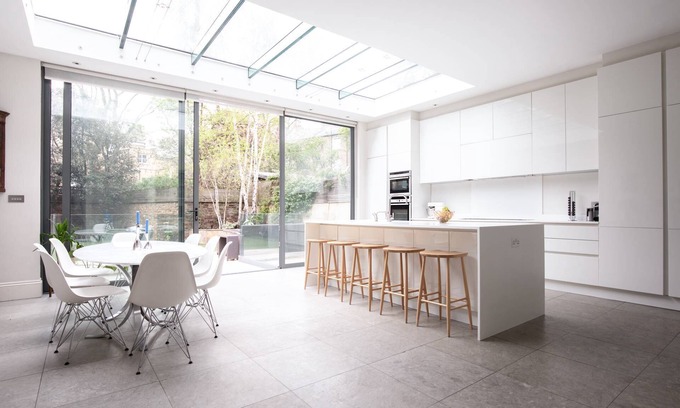 Addison Appartement | Poplar Grove by onefinestay