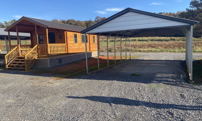 Scottsboro Maison | POPPER CABIN