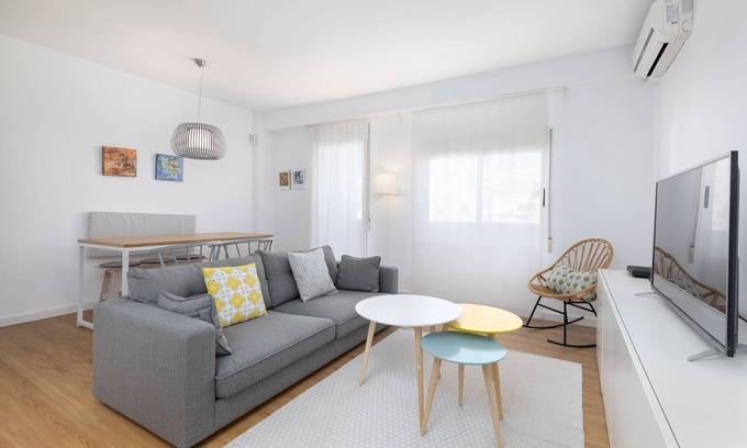 La Creu del Grau Appartement | Port Area II. WiFi + Air Condition