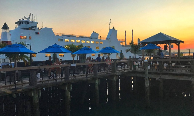 Port Jefferson Maison | Port Jefferson Coastal Paradise