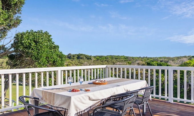 Brooms Head Maison | Port O'Call - Five bedroom home