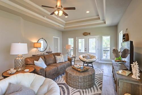 Port St. Joe Maison | Port St Joe Beach House with Pool Access!