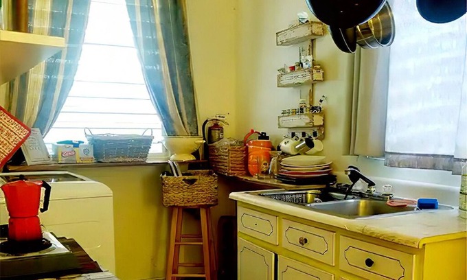 Cain Bajo Appartement | Porta del Sol ~Less than 1 m to center of town!