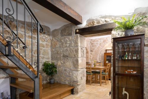 Castro dei Volsci Maison | Porta della Valle Casa Vacanze