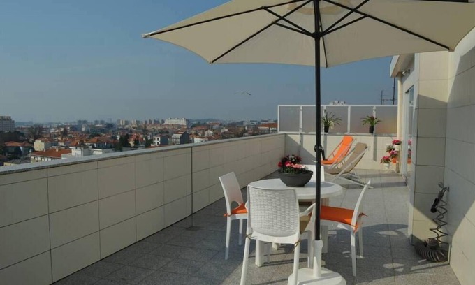 Cedofeita Appartement | Musical Porto - magnifique terrasse de 33m2 et parking privée gratuite