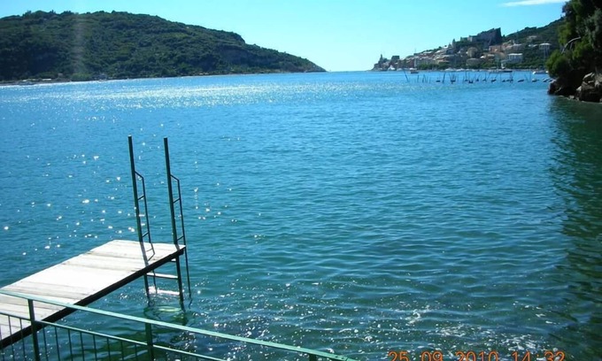 Portovenere Appartement | Portovenere near Cinque Terre in villa with park and private access to the sea